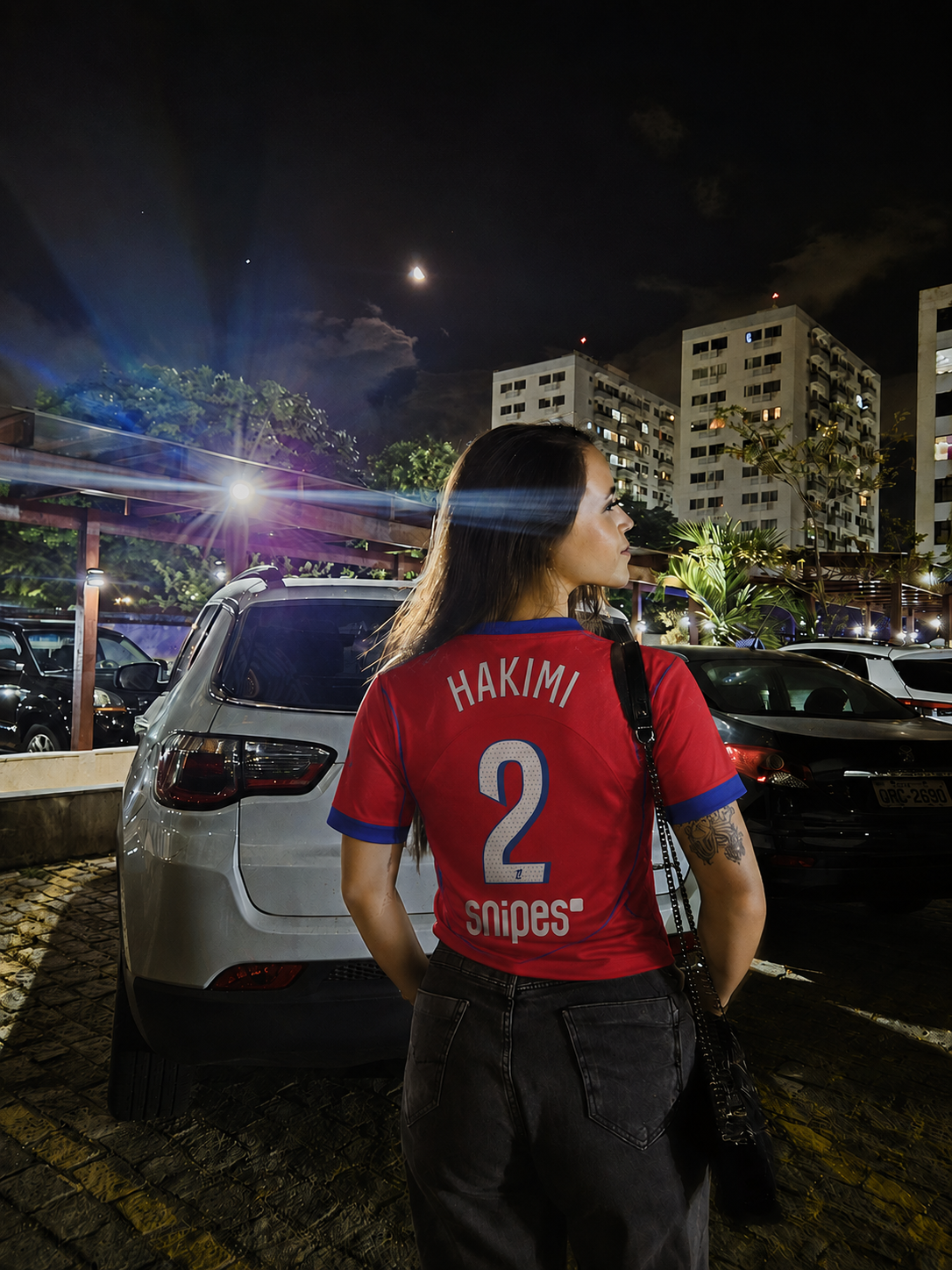 Foto de Alejandro Ruiz con su camiseta